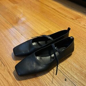 Vagabond Women's Black Square-Toe Mary Jane Flats